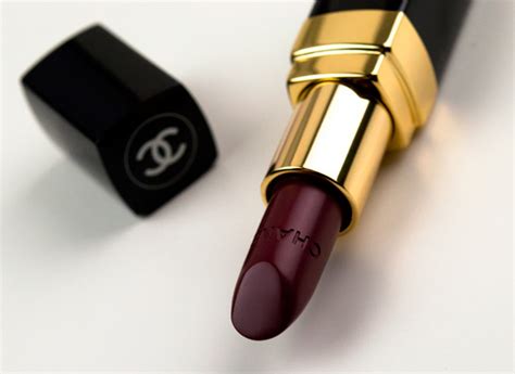 temptalia Chanel 12